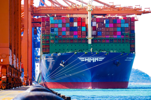 중동 리스크 장기화에 SCFI 7주 연속 상승…중동 노선 4000달러 첫 돌파